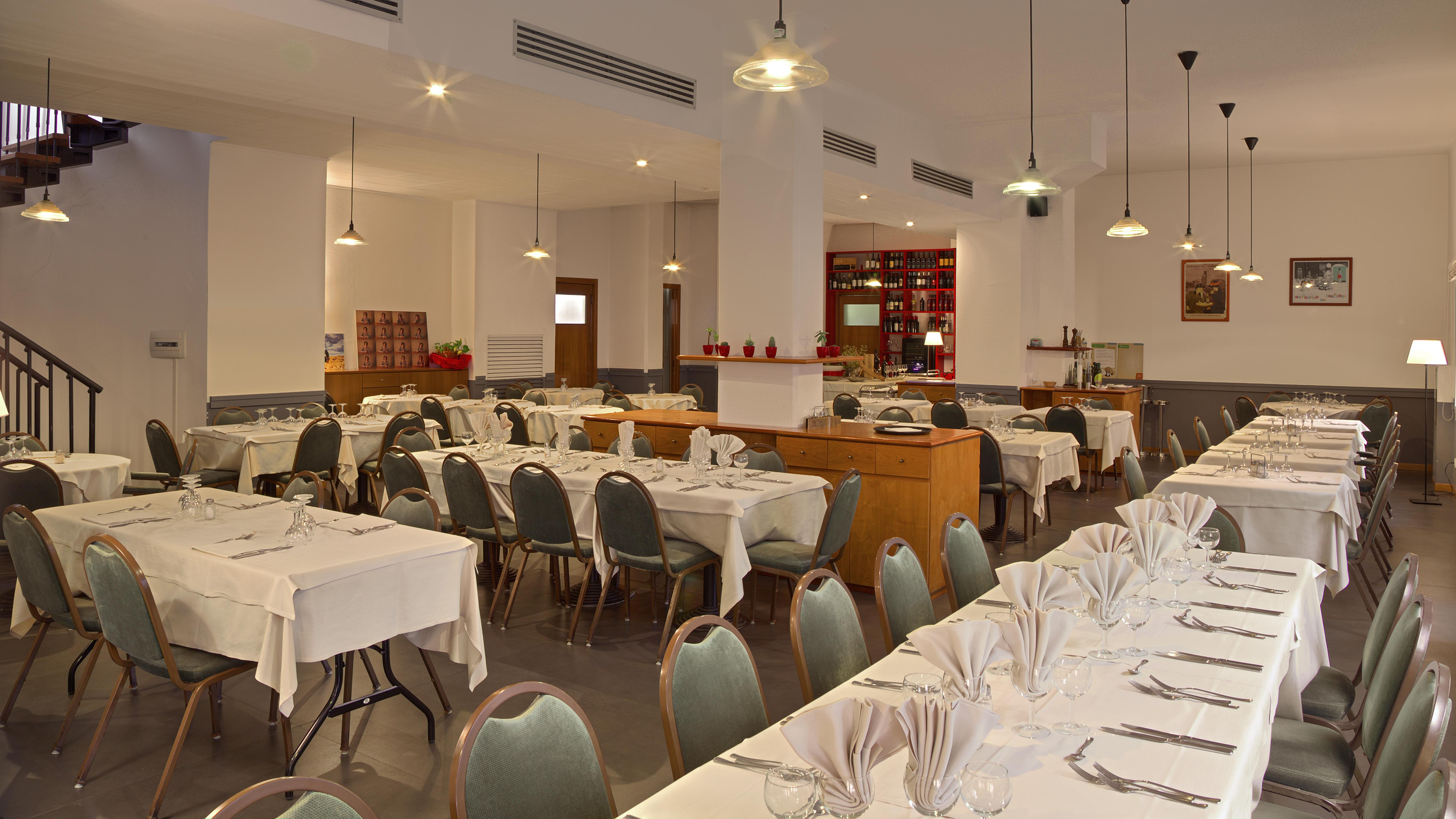 Mistral2 Hotel 오리스타노 외부 사진