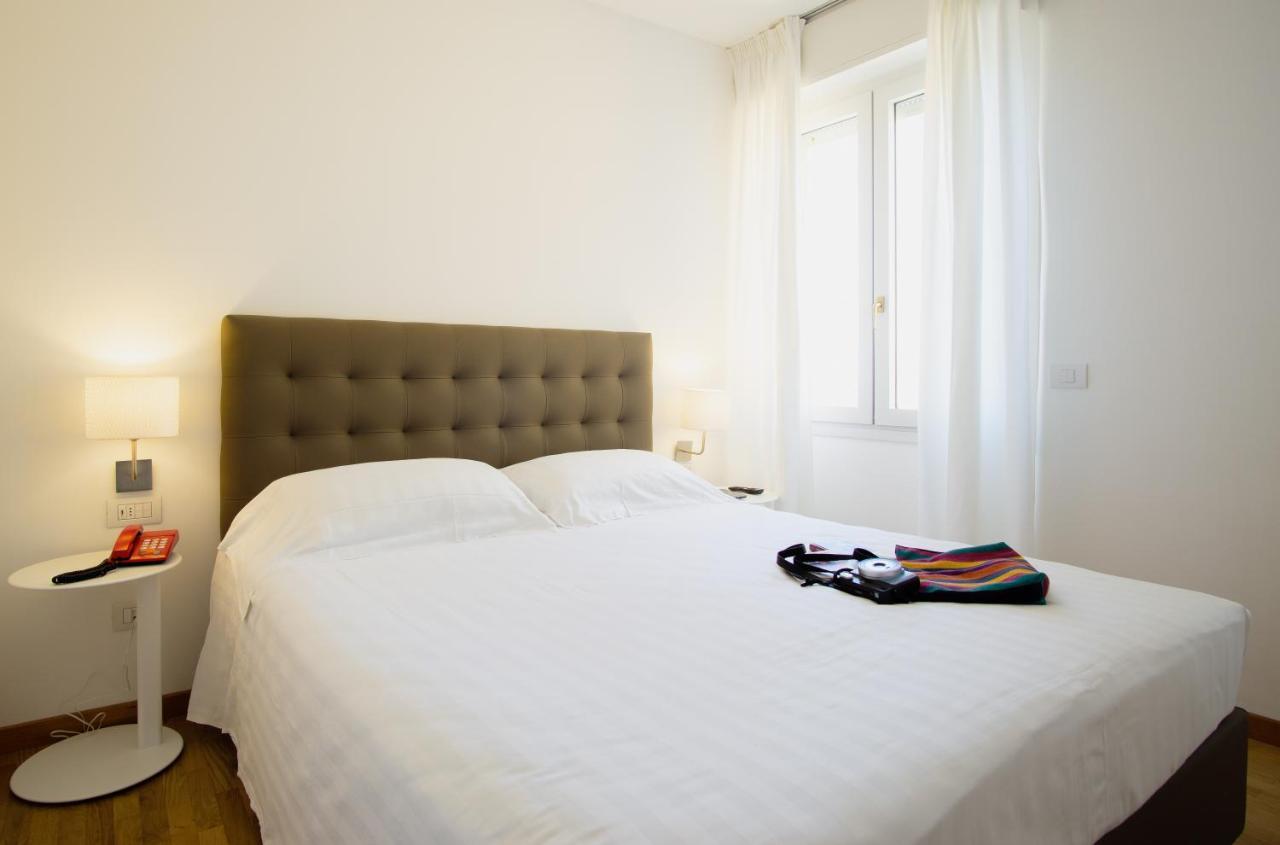 Mistral2 Hotel 오리스타노 외부 사진