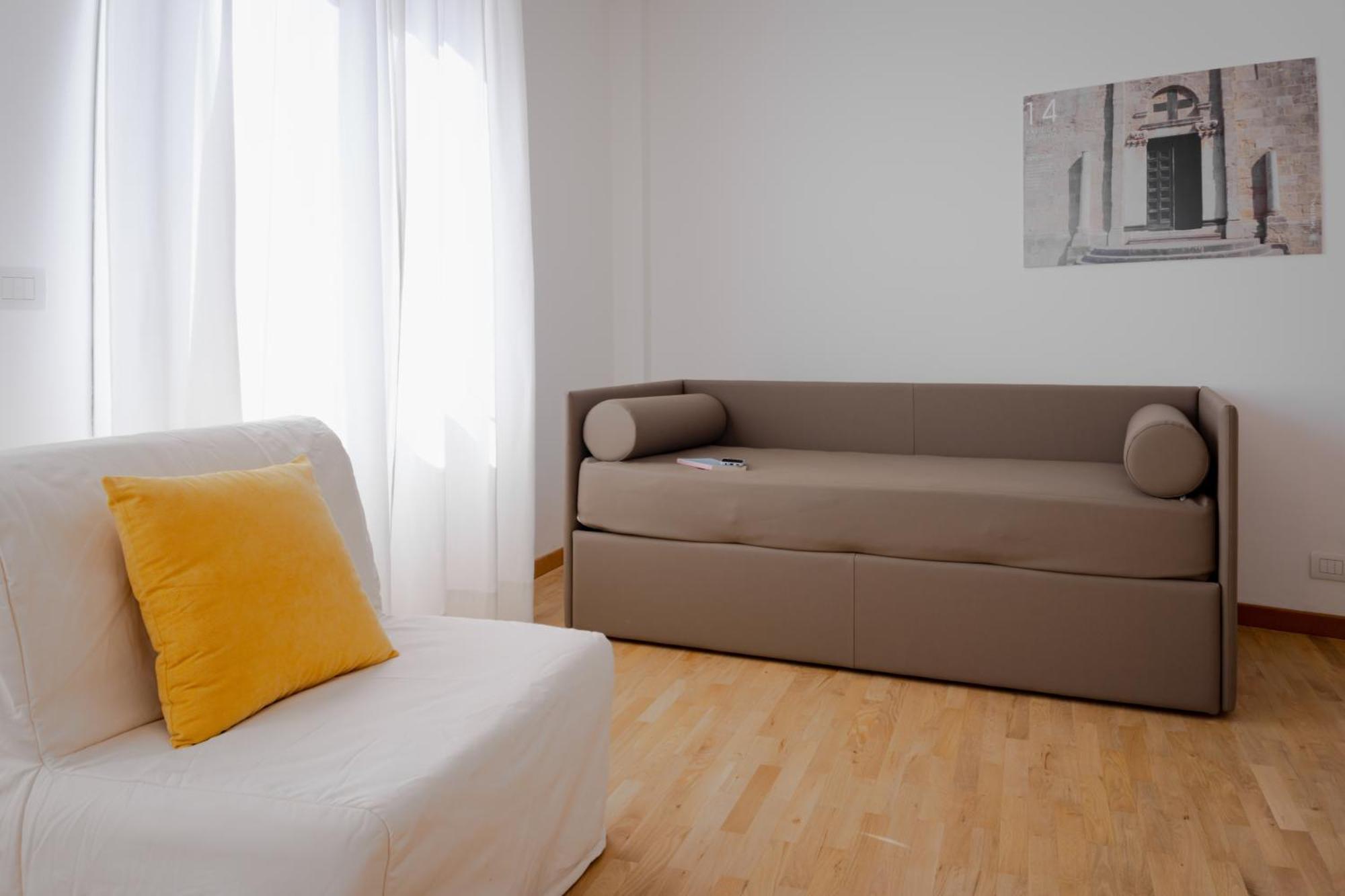 Mistral2 Hotel 오리스타노 외부 사진